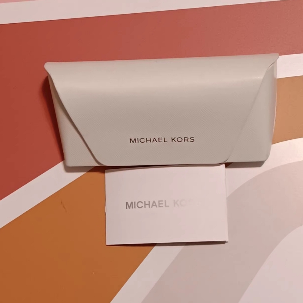 Michael Kors‎ Sunglasses Case, Box Luxottica White-silver